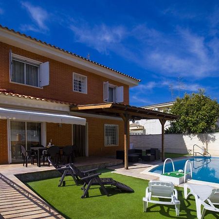 Villa Pluma Planet Costa Dorada - Only Families ซาลอว์ ภายนอก รูปภาพ